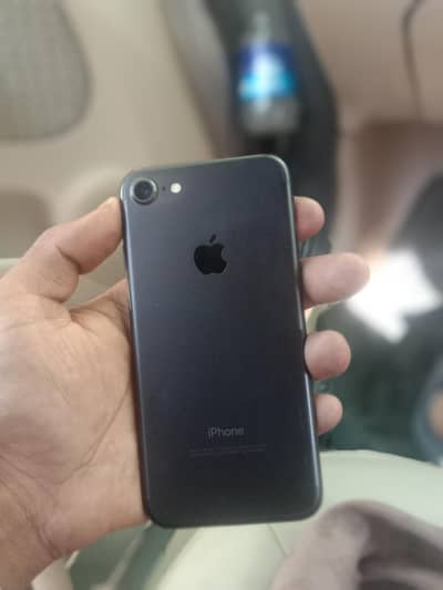 Apple iPhone 7