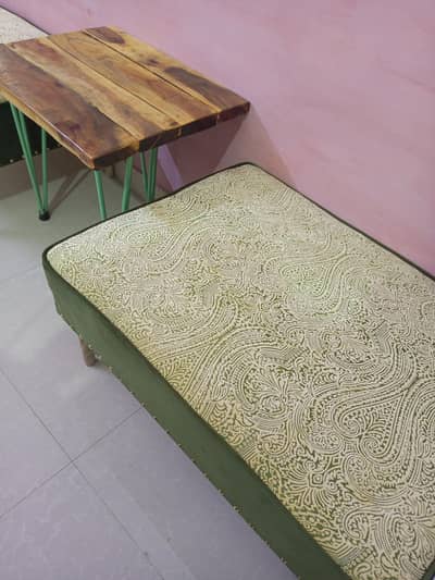 Seats With Table