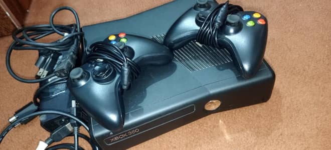 Xbox 360 For Sale – Ready to Play! 10/10