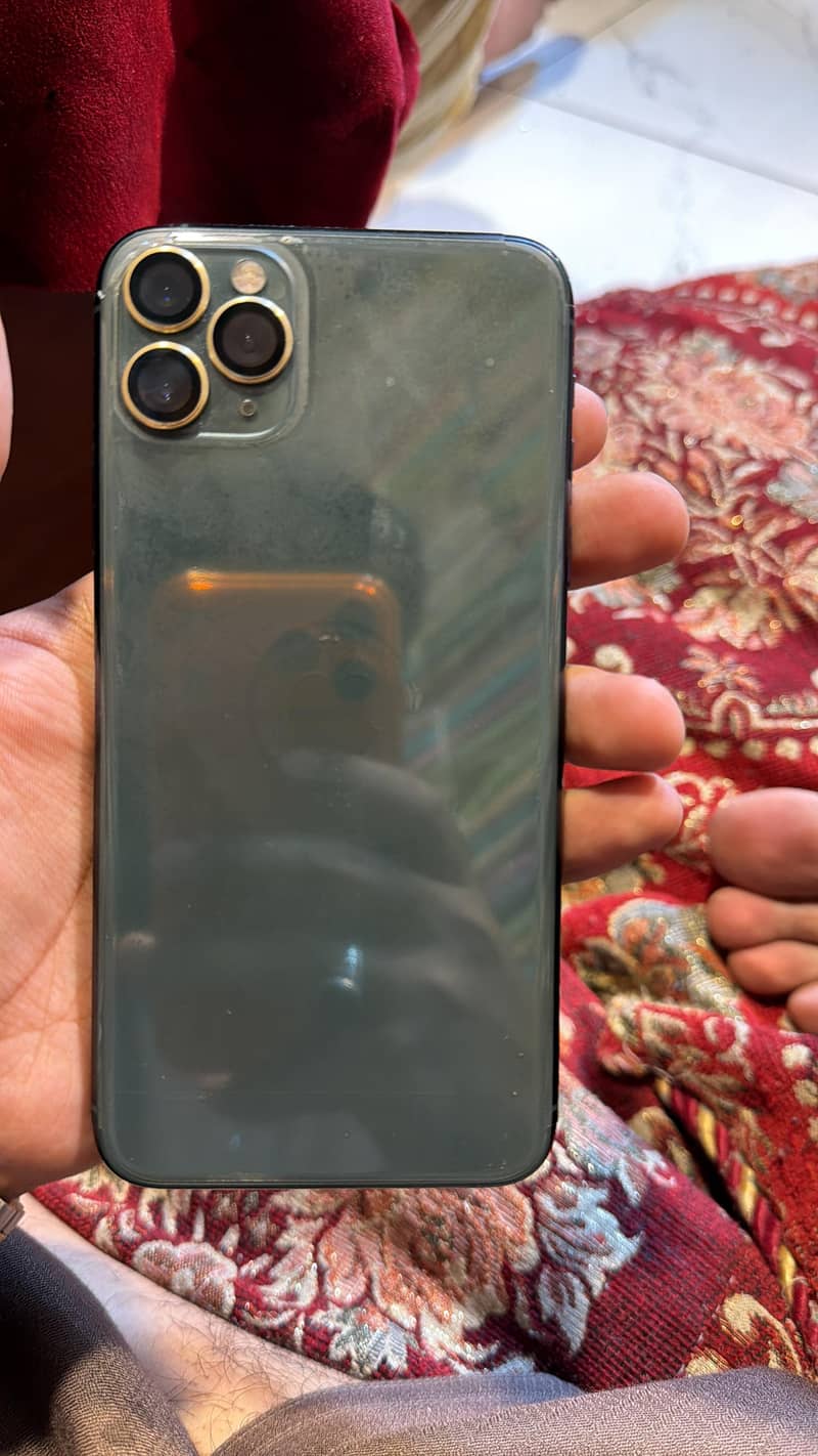 Apple iPhone 11 Pro Max 1