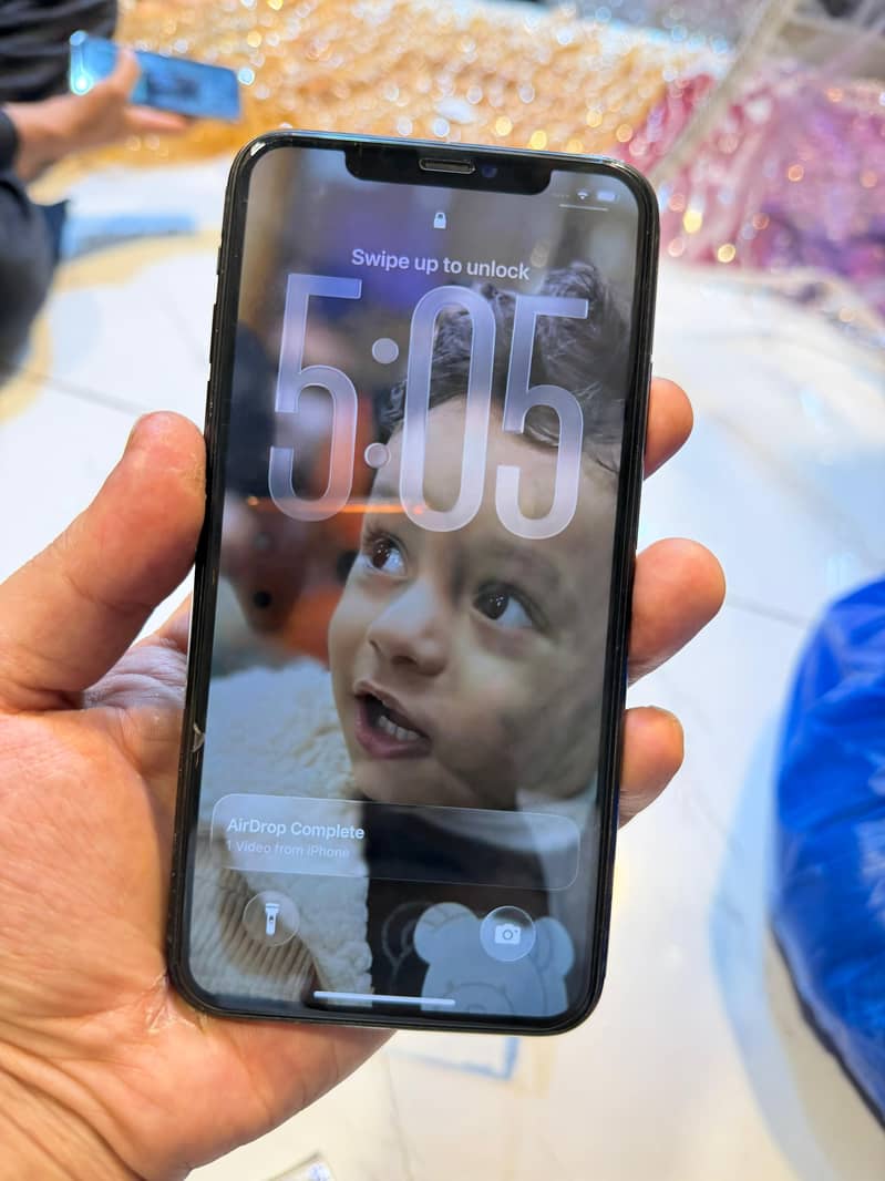 Apple iPhone 11 Pro Max 0