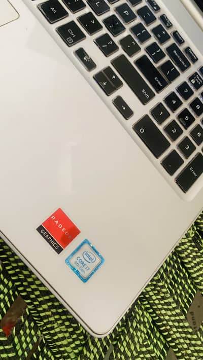 Dell inspiron 15 (5000 series)