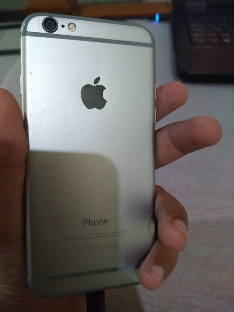 Apple iPhone 6 4