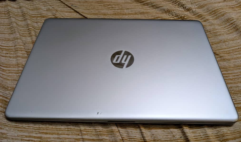 HP Pavilion 0
