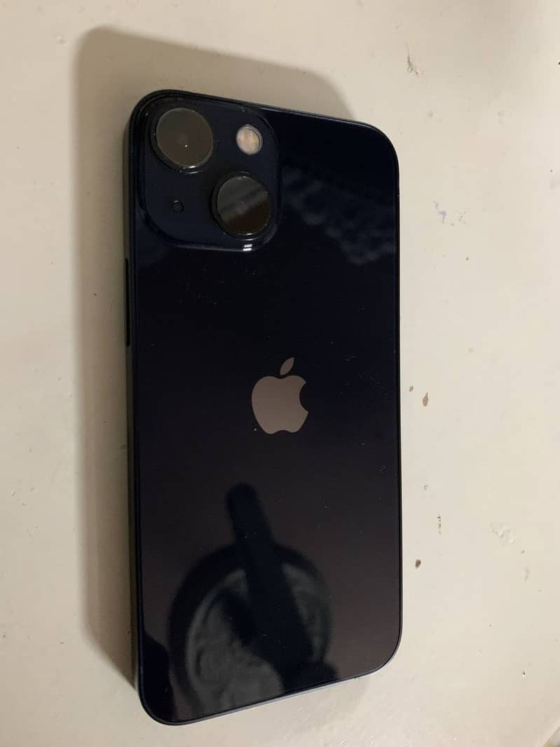 Apple iPhone 13 mini 4