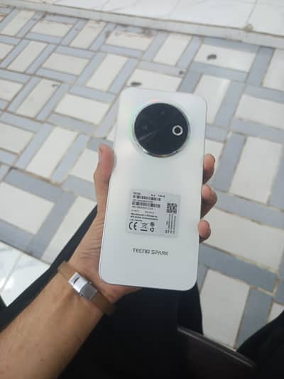 Tecno SPARK 30C
