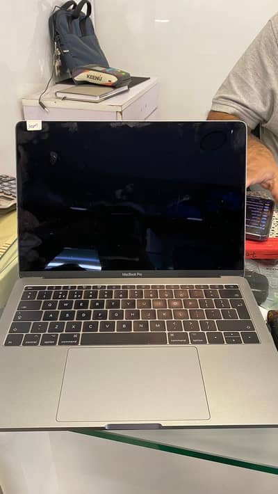 Macbook pro 2016 13 inch