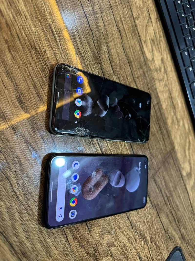 Google Pixel 5 (2 Sets) 4