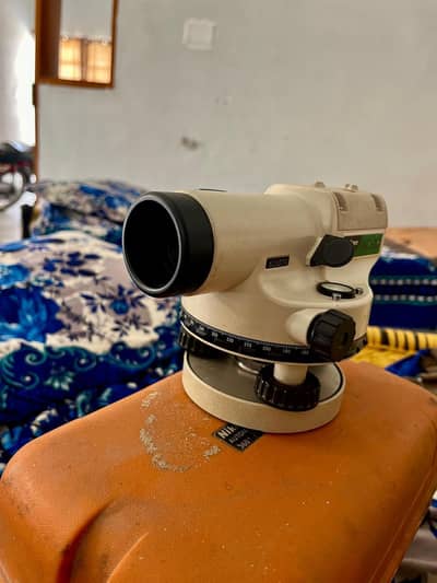 NIKON AC-2S AUTOMATIC LEVEL 360°