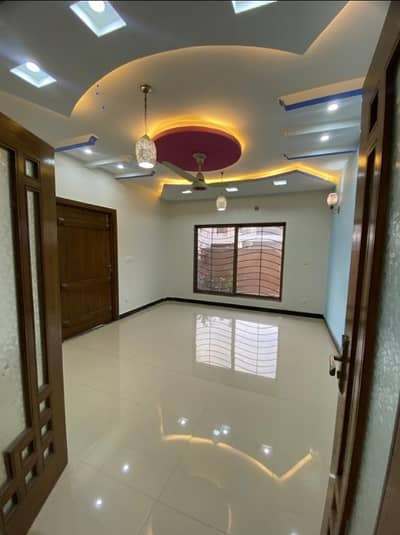 10 Marla Beautiful Portion Available For Rent In Bahria Town Phase 3