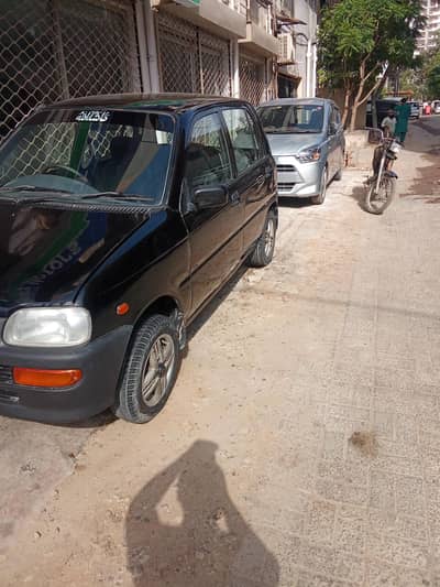 Daihatsu Cuore 2002