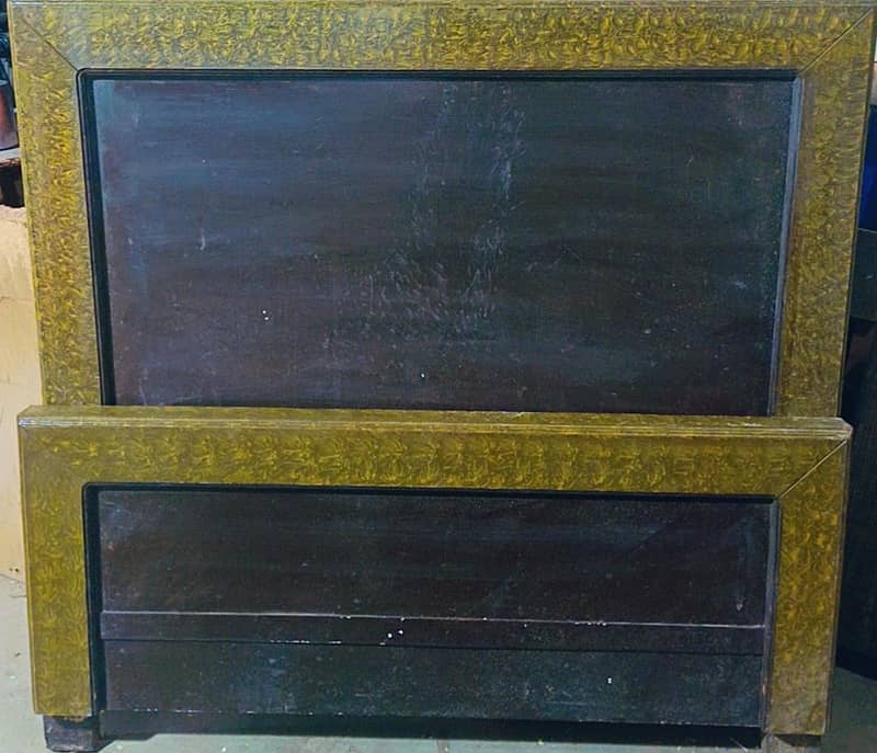 single bed 0