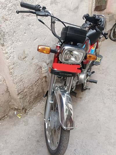Honda CD 70 Brand New 1600KM drive