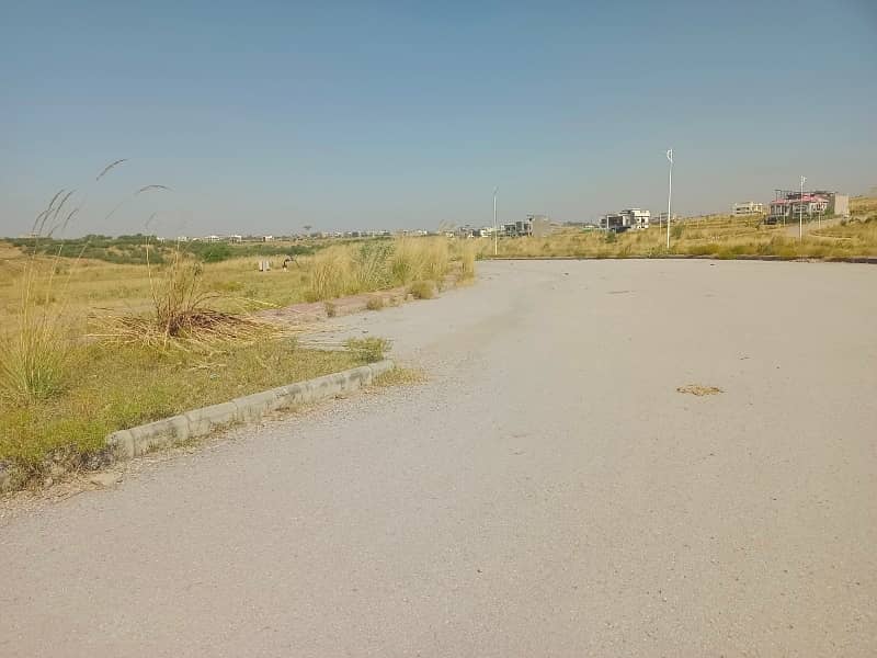 7 Marla Develop Plot For Sale 3