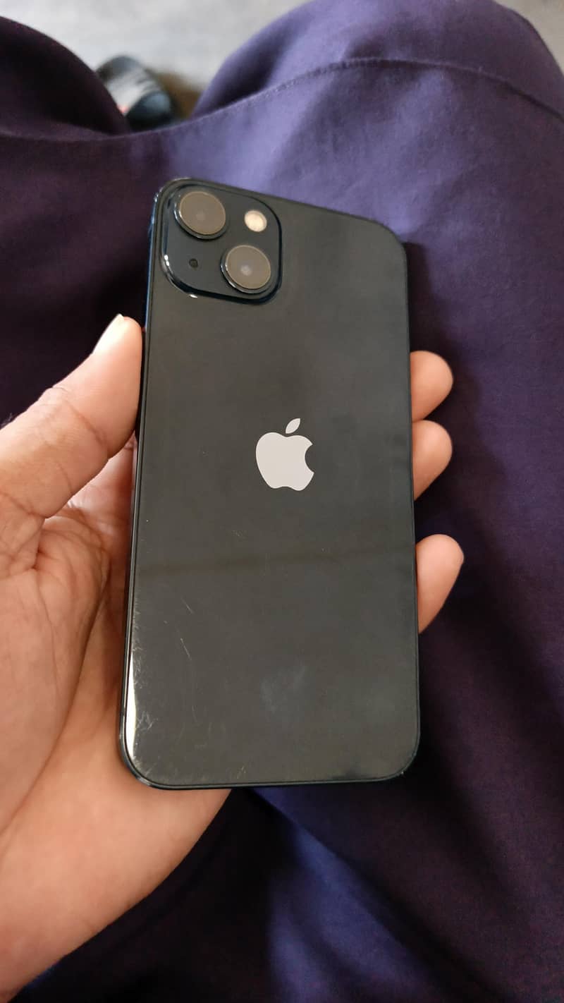 Apple iPhone 13 0