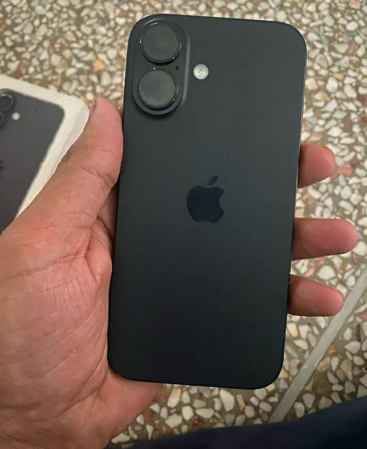 koApple iPhone 16 2