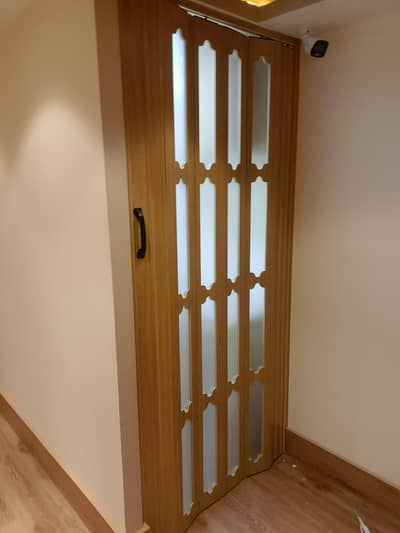 pvc folding door
