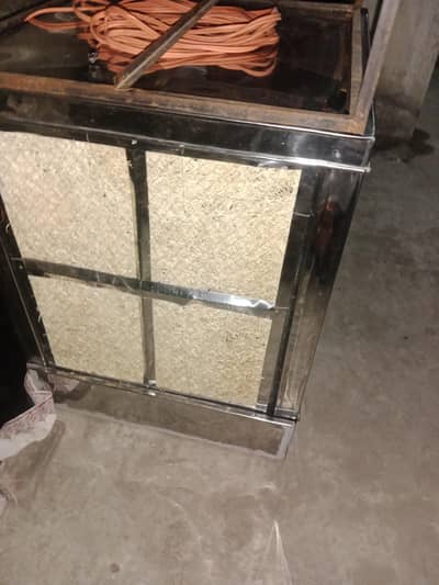 lahorei cooler 12 vate with solar plate