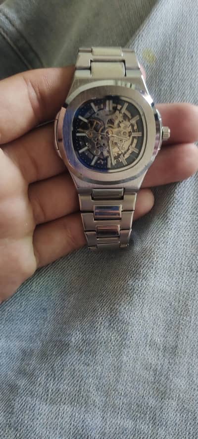 best win watch fully automatic watch heavy piece urgent sale karni Hai