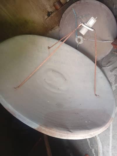 3 dish anteena 7feet,4.5 faaet,2.5 feet with c,ku band lnb 03448502692