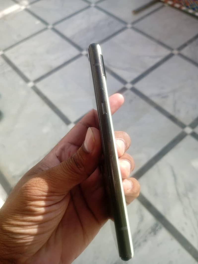 Google Pixel 6a 4