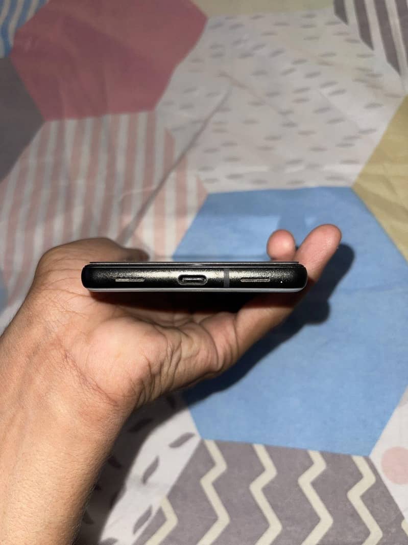 Google Pixel 6a 1