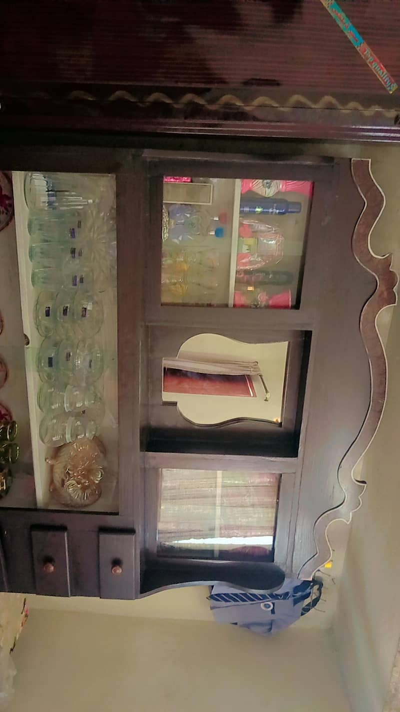 showcases 2