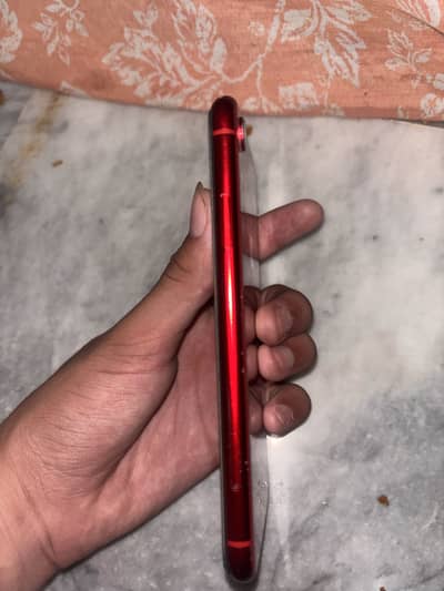 Apple iPhone XR