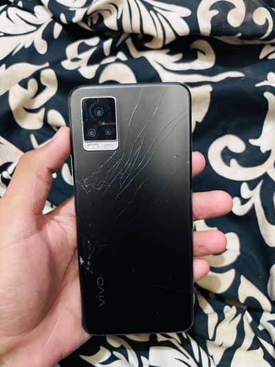 Vivo V20