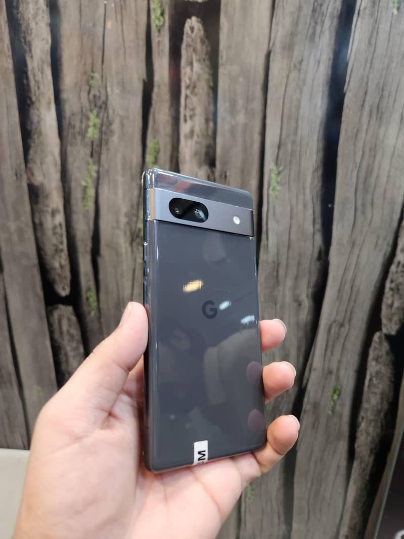 Google Pixel 7a 1