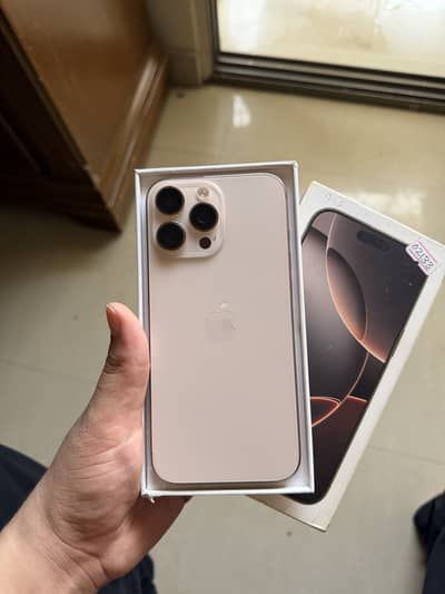 Apple iPhone 16 Pro Max