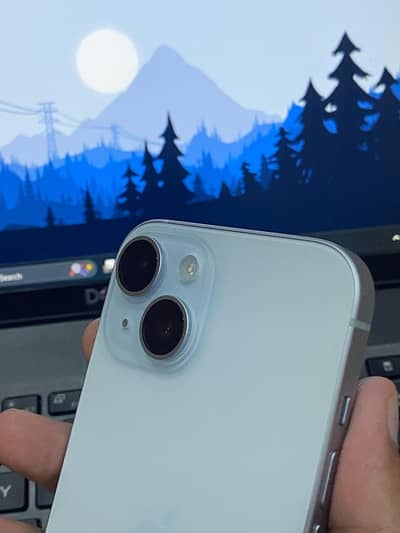 Apple iPhone 15