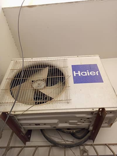 Haier 1 Ton AC Perfect condition