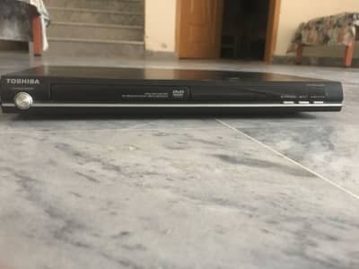 Thosiba DVD player+ sega game + sell orignal keyboard for sale