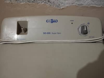 Washing machine and dryer (Spinner).