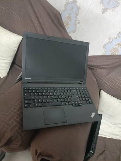 Lenovo 4th generation laptop 8gb ram 500gb rom DVD camera