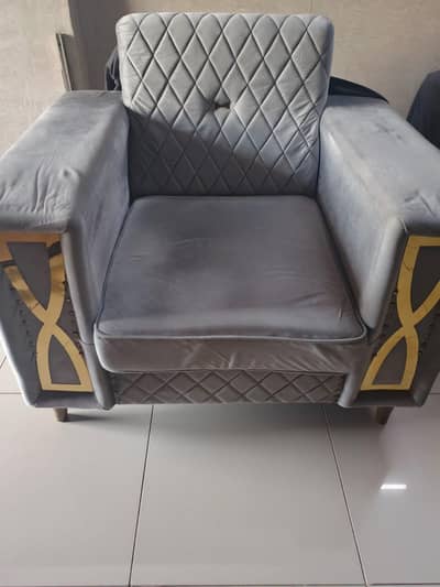 5 Seater Sofa Set With Table