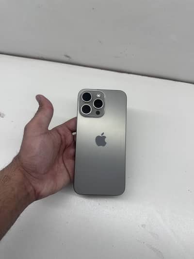 Apple iPhone 15 Pro Max jv