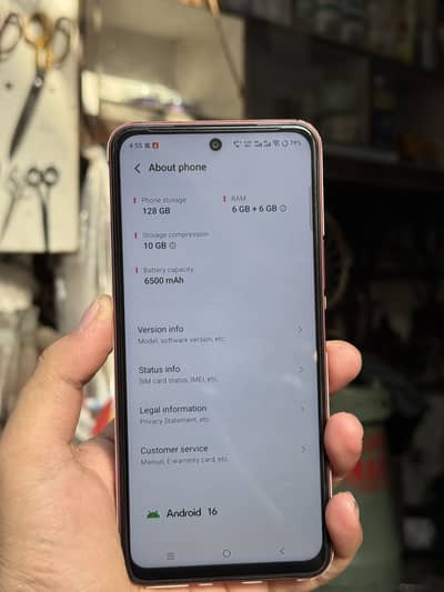 Vivo y21d 6/128 fews months used