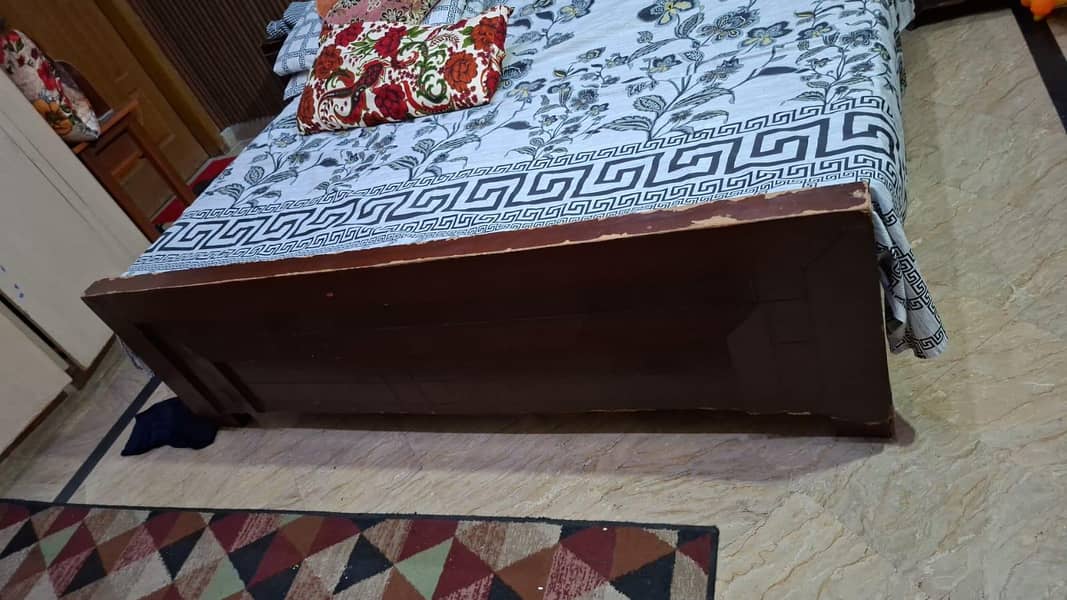 Double bed 3