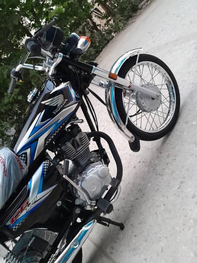 Honda CG 125 black shap 2025