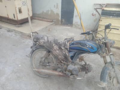 selling my unique bike urgently 2011.2012