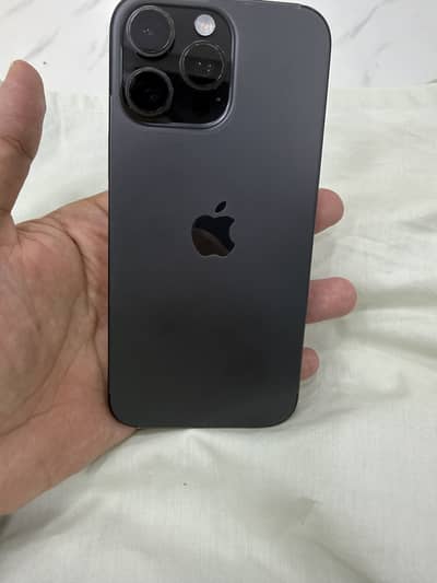Apple iPhone 16 Pro Max
