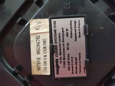Magimix France 3'in 1 Electric Latge / Small Chopper & 4 Grater Blades