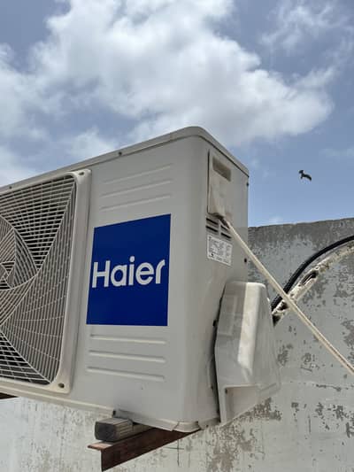 Haier Air Conditioner Available non inverter in Good Working Condition
