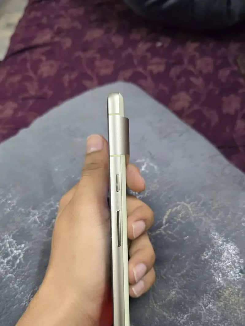 Google Pixel 7 3