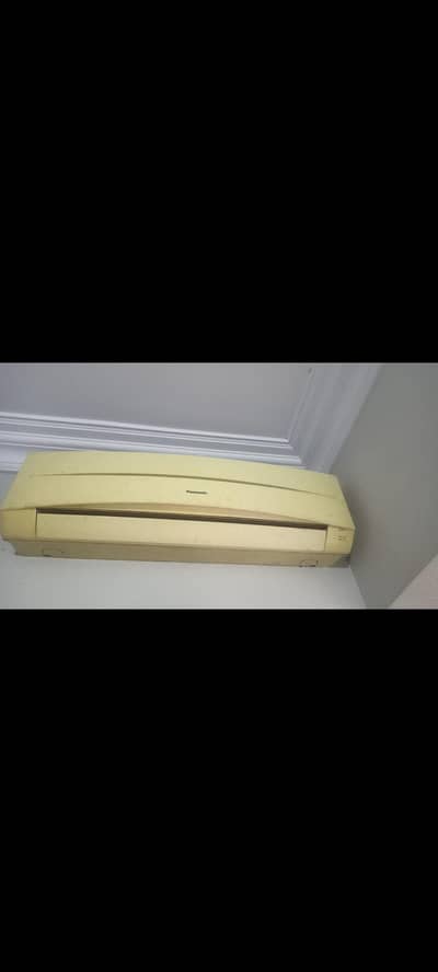 Panasonic AC 1.5 ton femly use