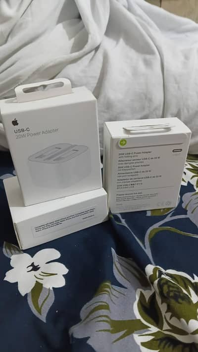 Original iPhone 20W Fast Charger - 2 Pin Apple USB-C Power Adapter