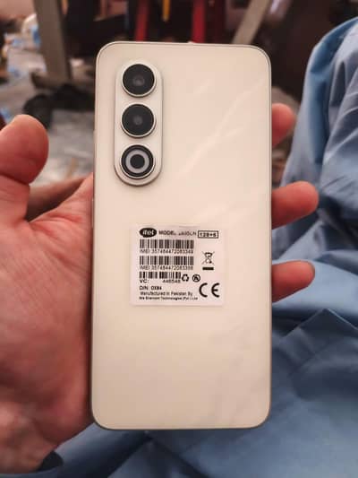 itel S25 . complete box . 10/10 condition