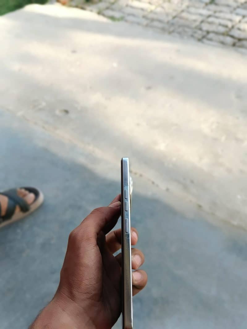 Tecno CAMON 30 1